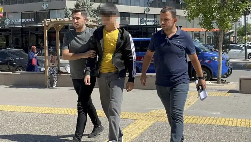 Kardeşler Arasında Kanlı Tartışma: Mide Bıçaklama Olayı