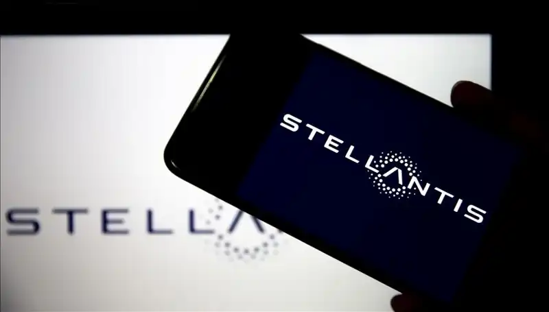 Stellantis Krizi: Fabrika Kapatmalarıyla Yüz Yüze Mi?