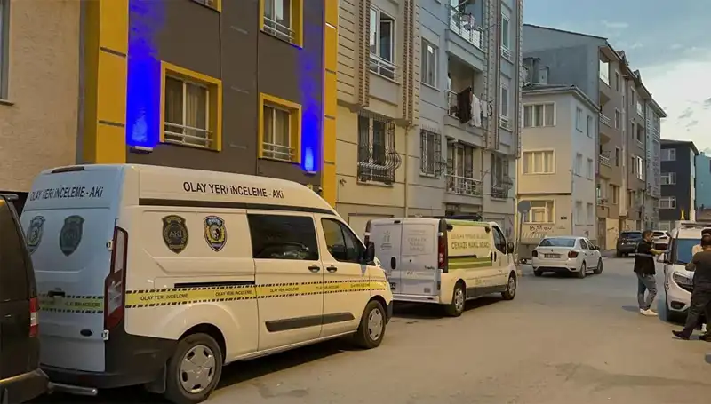 Apartman Merdiveninde Gizemli Ölüm: Olayın Ayrıntıları ve İhtimaller