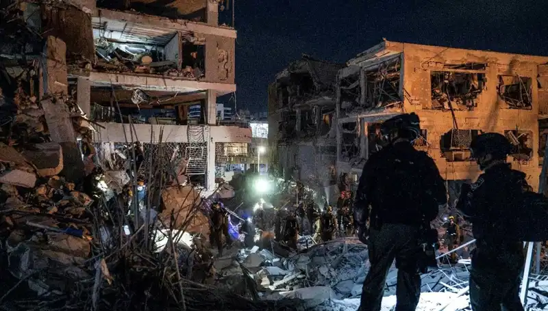 İran'ın İsrail'deki Vuruşları, 22 Bina Acil Yıkım Tehdidiyle Karşı Karşıya