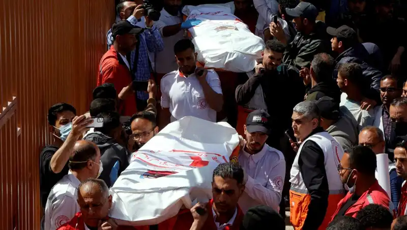 İsrail Katliamının Arka Planı: Hayat Kurtaranların Trajedisi