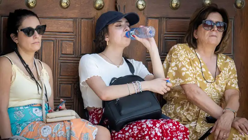 23 İlde Sıcaklık Rekoru: 40 Dereceyi Aşan Günde Neler Yaşandı?