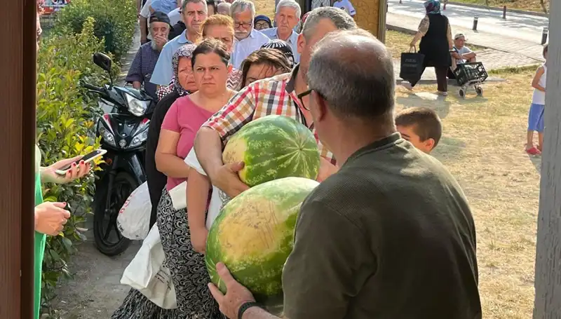 Tarlada Kalan Ürünler İçin Ücretsiz Hasat Etkinliği Düzenlendi