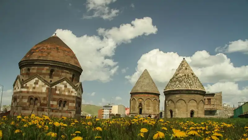 Erzurum: Tarih ve Kültür Yolculuğuna Çıkmak İçin En İyi Ulaşım Noktası