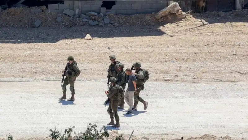 İsrail Ordusu Sivil Ambulansın Geçişine Engel Oldu: Neler Yaşandı?