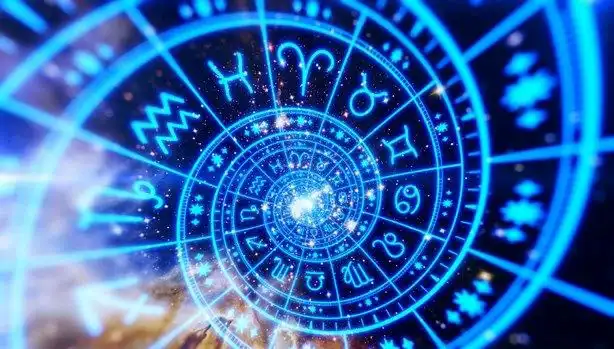 22 Mayıs 2025 Günlük Burç Yorumları: Aşk ve Kariyerinizde Değişim Zamanı
