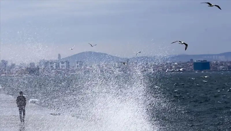Marmara ve Ege'de Beklenen Kuvvetli Rüzgarlar İçin Hayati Uyarı!
