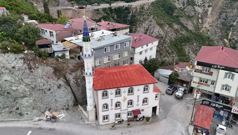 Çelik Minarelere Yoğun Talep: Yurdun Dört Bir Yanından Sipariş Yağıyor