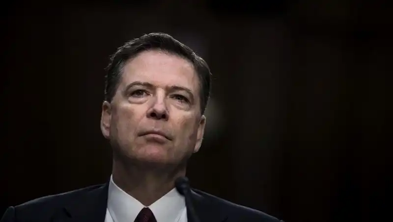 FBI'ın Eski Şefinden İnterneti Sallayan Trump Paylaşımı: "4 Rakamla Tehdit Etti"