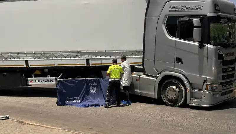 Gaziantep'te Korkunç TIR Kazası: 2 Hayatını Kaybetti