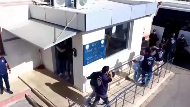 Türkiye Genelinde 10 İlde Gerçekleşen Dev Dolandırıcılık Operasyonu