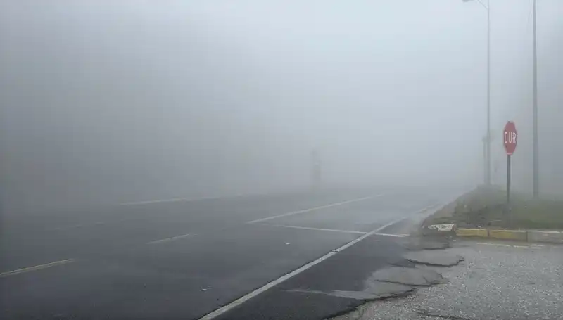 Bolu Dağı'ndaki Sis Nedeniyle Görüş Mesafesi Tehlike Arttı