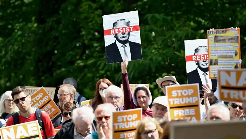 Trump'ın İskoçya Ziyareti, Golf Sahasında Protestolarla Sarsıldı